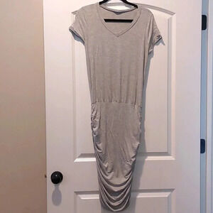Brigitte Brianna 24/7 v-neck dress Grey size M